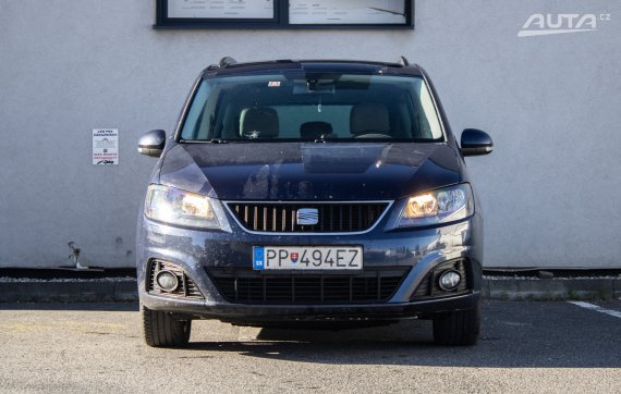 Seat Alhambra 2.0 TDI, 103 kW (2014) / AJ NA SPLÁTKY / PROTIÚČET / 2014 modrá
