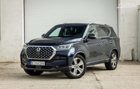 SsangYong Rexton 2.2 D 4x4 Premium Plus A/T, 148kW, A8, 5d. / AJ NA SPLÁTKY / PROTIÚČET / 2022 - hlavní pohled