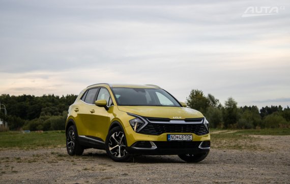 Kia Sportage 1.6 CRDi mHEV Gold 4x4, 100kW (2023) / AJ NA SPLÁTKY / PROTIÚČET / 2023 žlutá