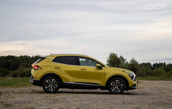 Kia Sportage 1.6 CRDi mHEV Gold 4x4, 100kW (2023) / AJ NA SPLÁTKY / PROTIÚČET / 2023 žlutá