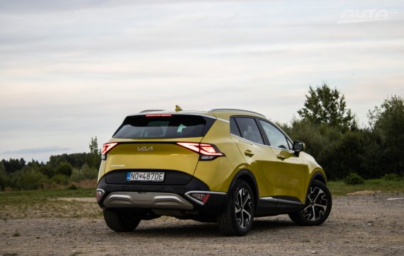 Kia Sportage 1.6 CRDi mHEV Gold 4x4, 100kW (2023) / AJ NA SPLÁTKY / PROTIÚČET / 2023 žlutá