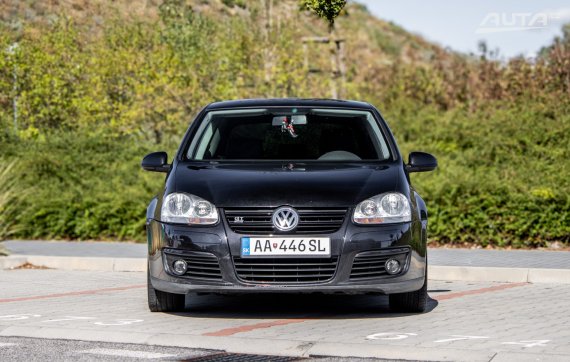 Volkswagen Golf GT 1.4 TSI 125kW MT/6 2006 / AJ NA SPLÁTKY / PROTIÚČET 2006 černá