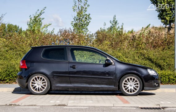 Volkswagen Golf GT 1.4 TSI 125kW MT/6 2006 / AJ NA SPLÁTKY / PROTIÚČET 2006 černá