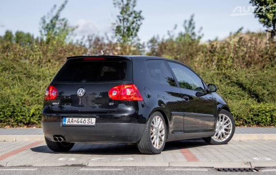 Volkswagen Golf GT 1.4 TSI 125kW MT/6 2006 / AJ NA SPLÁTKY / PROTIÚČET 2006 černá