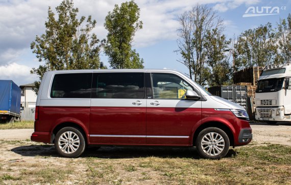 Volkswagen Multivan 2.0 TDI, 110kW (2022) / AJ NA SPLÁTKY / PROTIÚČET / 2022 šedá