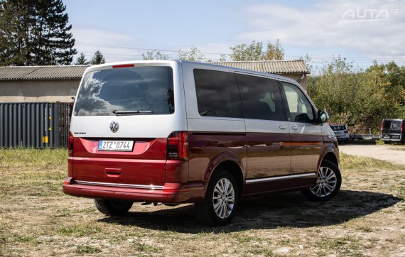 Volkswagen Multivan 2.0 TDI, 110kW (2022) / AJ NA SPLÁTKY / PROTIÚČET / 2022 šedá