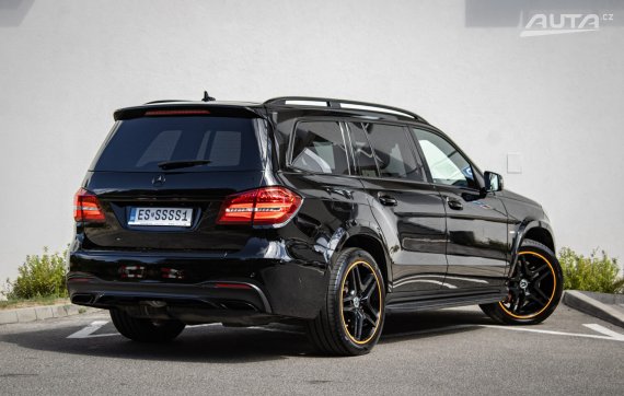 Mercedes-Benz GLS 350d 4MATIC AMG Line, 190kW, A9 / AJ NA SPLÁTKY / PROTIÚČET / 2019 černá