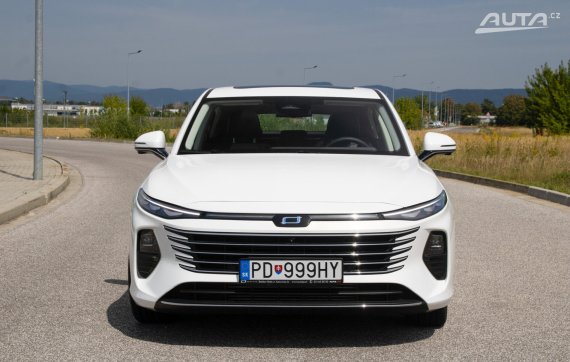 Bestune B70 118kW AT/8 2026 / AJ NA SPLÁTKY / PROTIÚČET 2026 bílá