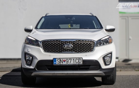 Kia Sorento 2.2 CRDi VGT 4WD 7m. / 147kW / A6 / ZÁRUKA / AJ NA SPLÁTKY / PROTIÚČET 2015 bílá
