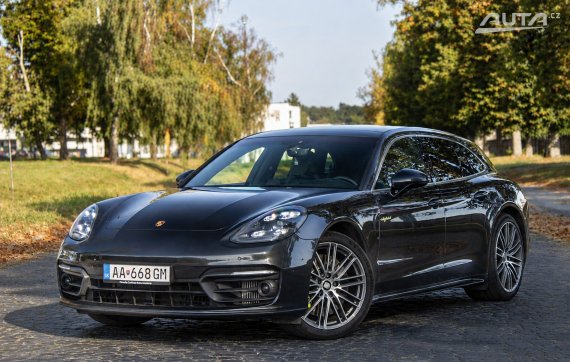 Porsche Panamera Sport Turismo 4S E-Hybrid 2.9 V6 PDK 4x4 / 412kW / A8 / ZÁRUKA / AJ NA SPLÁTKY / PROTIÚČET 2021 - hlavní pohled