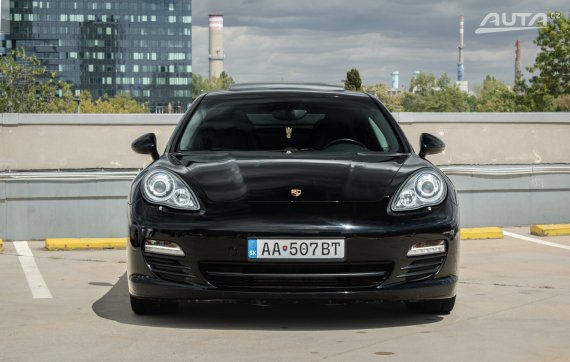 Porsche Panamera 3.6 V6 A/T, 220kW, A7 / AJ NA SPLÁTKY / PROTIÚČET / 2011 černá