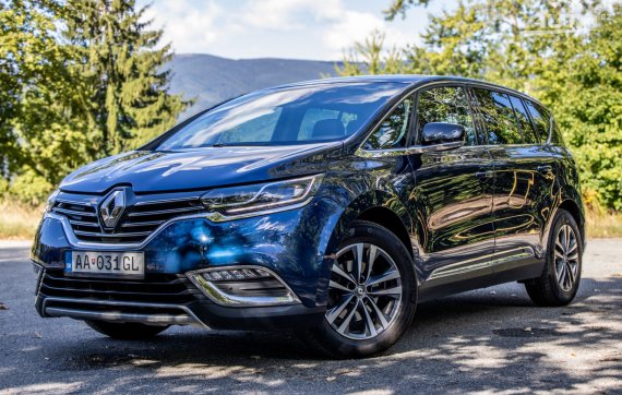 Renault Espace V 118kW AT/6 2019 - 7Miest / AJ NA SPLÁTKY / PROTIÚČET 2019 - hlavní pohled