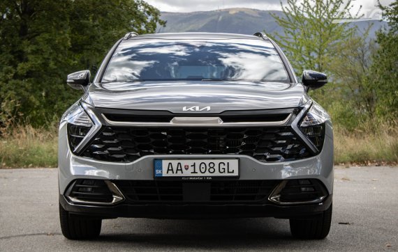 Kia Sportage 1.6 T-GDi Edícia Gold 30, 110kW, M6 / AJ NA SPLÁTKY / PROTIÚČET / 2024 šedá