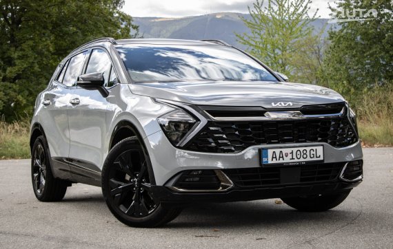 Kia Sportage 1.6 T-GDi Edícia Gold 30, 110kW, M6 / AJ NA SPLÁTKY / PROTIÚČET / 2024 šedá