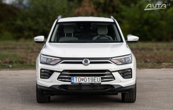 SsangYong Korando 1.5 Turbo e-XGI Style+ / 120kW / M6 / ZÁRUKA / AJ NA SPLÁTKY / PROTIÚČET 2020 bílá