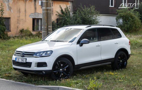 Volkswagen Touareg 3.0 TDI 4x4 A/T, 180kW (2013) 2013 - hlavní pohled