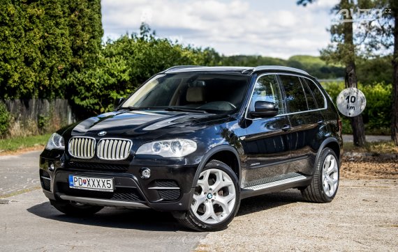 BMW X5 xDrive40d 225kW AT/8 / AJ NA SPLÁTKY / PROTIÚČET 2013 - hlavní pohled