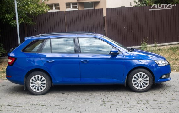 Škoda Fabia Combi 1.0 TSI Tour Active / 70kW / M5 / ZÁRUKA / AJ NA SPLÁTKY / PROTIÚČET 2022 modrá