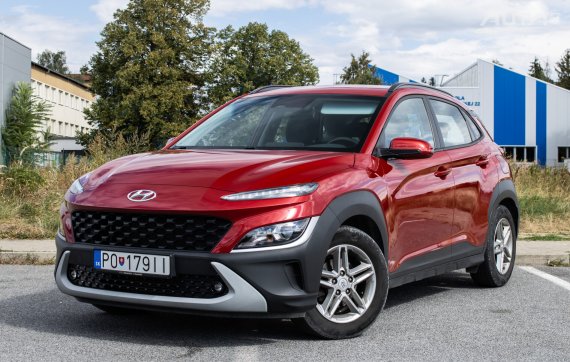 Hyundai Kona 1.0 T-GDi, 88kW (2022) / AJ NA SPLÁTKY / PROTIÚČET / 2022 - hlavní pohled