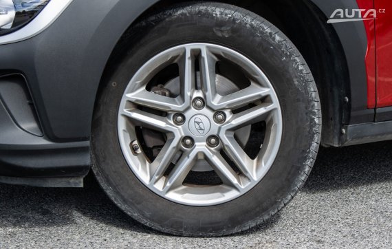 Hyundai Kona 1.0 T-GDi, 88kW (2022) / AJ NA SPLÁTKY / PROTIÚČET / 2022 červená