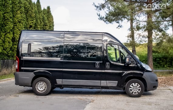 Peugeot Boxer 2.2 HDI 110kW MT/6 - 9 Miest / AJ NA SPLÁTKY / PROTIÚČET 2012 černá