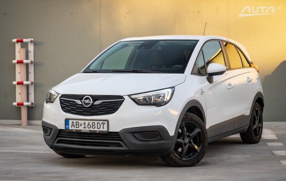 Opel Crossland X 1.2 Enjoy, 61kW, M5 / AJ NA SPLÁTKY / PROTIÚČET / 2020 - hlavní pohled