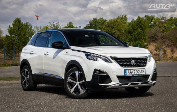 Peugeot 3008 1.6 PureTech GT-line EAT8, 133kW / AJ NA SPLÁTKY / PROTIÚČET / 2019 bílá