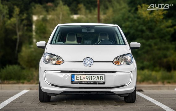 Volkswagen e-UP 60kW BEV 2016 / AJ NA SPLÁTKY / PROTIÚČET 2016 bílá