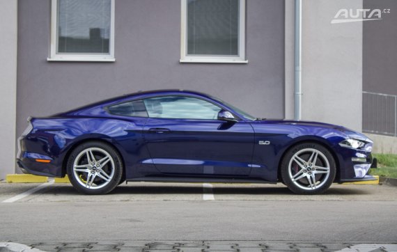 Ford Mustang 5.0 GT Ti-VCT V8 / 330kW / A10 / ZÁRUKA / AJ NA SPLÁTKY / PROTIÚČET 2021 modrá