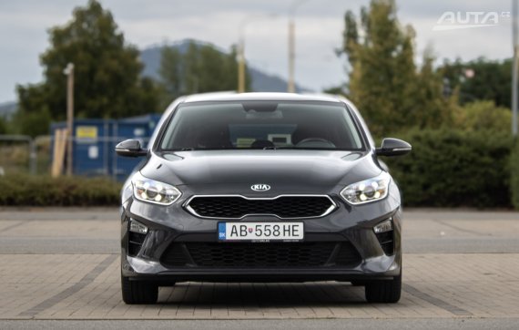 Kia Ceed 1.4 MPI Gold / 73kW / M6 / ZÁRUKA / AJ NA SPLÁTKY / PROTIÚČET 2019 šedá