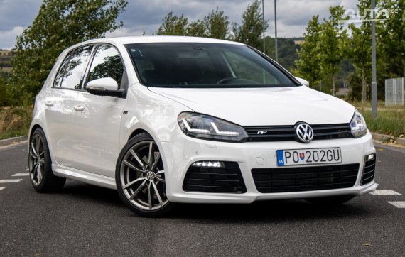Volkswagen Golf 1.4 TSI / 118kW / M6 / ZÁRUKA / AJ NA SPLÁTKY / PROTIÚČET 2011 bílá