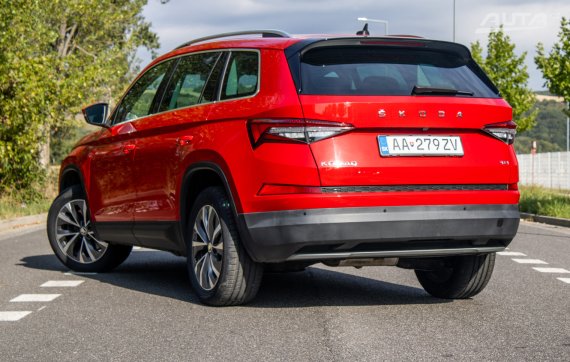 Škoda Kodiaq 2.0 TDI SCR EVO AT/7 147kW AWD - 7 Miest / AJ NA SPLÁTKY / PROTIÚČET 2021 červená