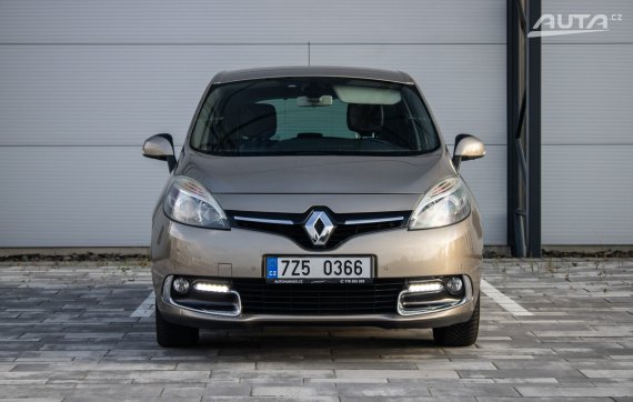 Renault MEGANE SCENIC X-MOD 1.5 dCi 81kW 2014 2014 hnědá