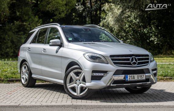 Mercedes-Benz ML 350 BLUETEC 4MATIC 2012 190kW 2012 šedá