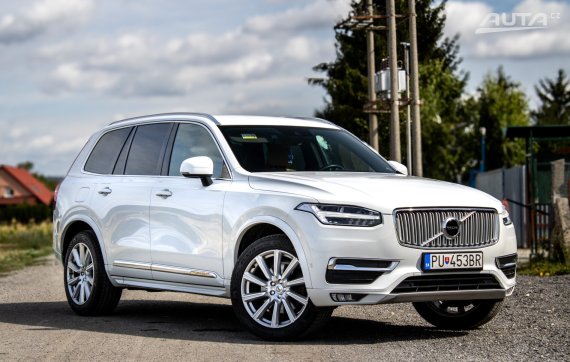 Volvo XC90 D5 Inscription - 7 Miest 2016 bílá