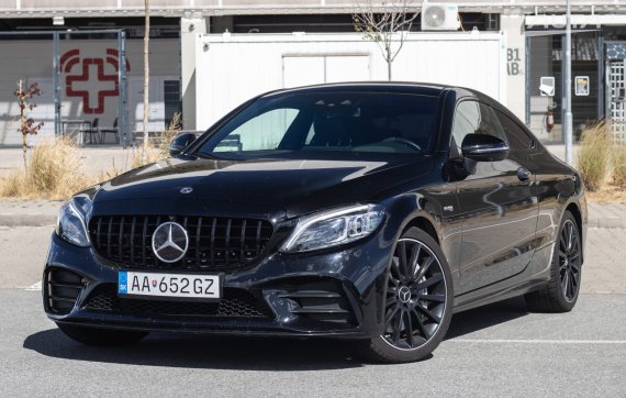 Mercedes-Benz AMG C 43 4MATIC A/T, 287kW (2019) / AJ NA SPLÁTKY / PROTIÚČÉT / 2019 - hlavní pohled