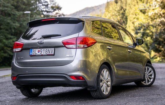 Kia Carens 1.7 CRDi 104kW MT/6 2017 / AJ NA SPLÁTKY / PROTIÚČET 2017 šedá