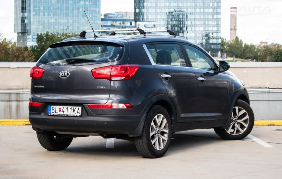 Kia Sportage 1.7 CRDi, 85kW (2015) / AJ NA SPLÁTKY / PROTIÚČET / 2015 šedá