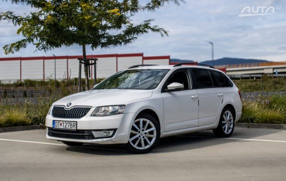 Škoda Octavia Combi 2.0 TDI Ambition 2016 MT/6 / AJ NA SPLÁTKY / PROTIÚČET 2016 - hlavní pohled