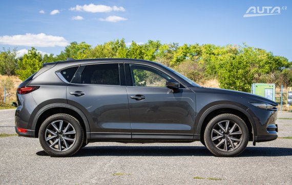 Mazda CX-5 2.5 Skyactiv Revolution TOP AWD A/T, 143kW, A6 / AJ NA SPLÁTKY / PROTIÚČET 2018 šedá
