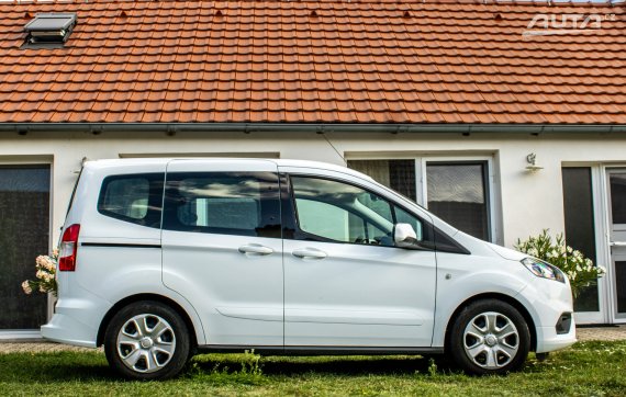 Ford Tourneo Courier 2020 73kW MT/6 2020 bílá