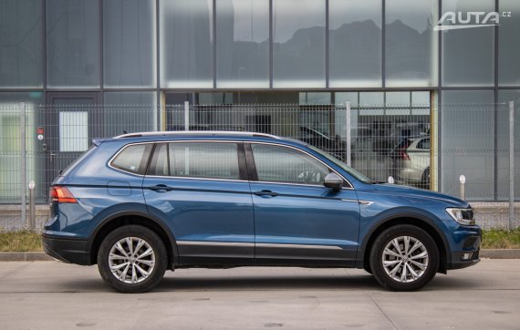 Volkswagen Tiguan Allspace 2.0 TDI SCR BMT Comfortline 4MOTION DSG, 110kW / AJ NA SPLÁTKY / 2018 modrá