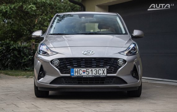 Hyundai i10 1.0i Comfort AMT, 49kW (2023) / AJ NA SPLÁTKY / PROTIÚČET / 2023 šedá