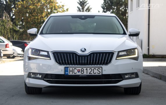 Škoda Superb 2.0 TDI L&amp;K 4x4 DSG / 140kW / A6 / ZÁRUKA / AJ NA SPLÁTKY / PROTIÚČET 2018 bílá