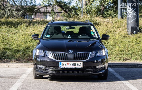 Škoda Octavia Combi 1.6 TDI Ambition DSG, 85kW (2019) / AJ NA SPLÁTKY / PROTIÚČET / 2019 černá
