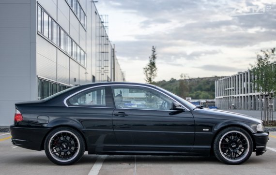 BMW 330Ci M paket 2001 RWD 170kW 2001 černá