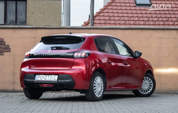Peugeot 208 1.2 PureTech Active Pack / 55kW / M5 / ZÁRUKA / AJ NA SPLÁTKY / PROTIÚČET 2022 červená