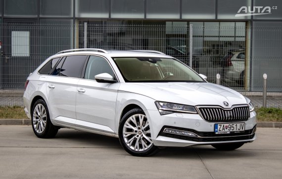 Škoda Superb Combi 2.0 TDI SCR Style Plus DSG, 147 kW, A7 / AJ NA SPLÁTKY / PROTIÚČET / 2023 bílá