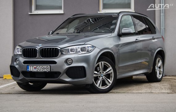 BMW X5 xDrive30d A/T, 190kW (2017) / AJ NA SPLÁTKY / PROTIÚČET / 2017 - hlavní pohled