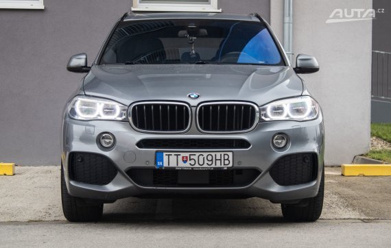 BMW X5 xDrive30d A/T, 190kW (2017) / AJ NA SPLÁTKY / PROTIÚČET / 2017 šedá